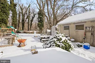 431 Independence Dr, Burlington, NJ 08016 - Photo 16