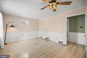 431 Independence Dr, Burlington, NJ 08016 - Photo 10