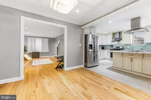 203 Jonathan Ln, Marlton, NJ 08053 - Photo 2