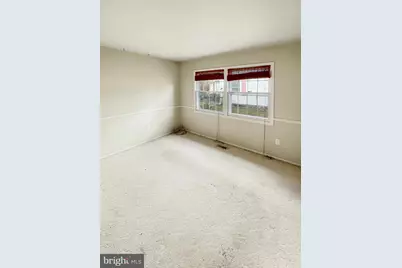 34 E River Drive, Willingboro, NJ 08046 - Photo 10