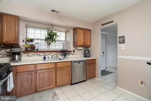 11 Salisbury Ct, Bordentown, NJ 08505 - Photo 14