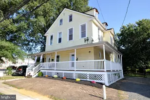 20 New Albany Rd, Moorestown, NJ 08057 - Photo 2