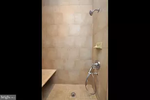 20 New Albany Rd, Moorestown, NJ 08057 - Photo 8