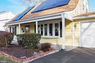 139 Hillcrest Ln, Willingboro, NJ 08046 - Photo 8