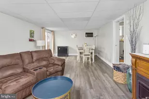 216 Blue Jay Ln, Mount Holly, NJ 08060 - Photo 12