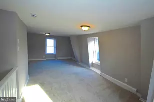 350 E Broad, Burlington, NJ 08016 - Photo 14