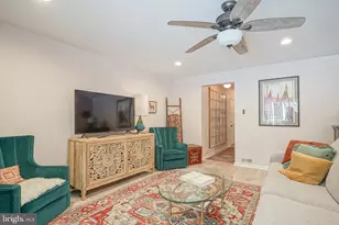 17 Chelmsford Ct, Marlton, NJ 08053 - Photo 14