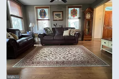 9 Warren Street, Edgewater Park, NJ 08010 - Photo 4