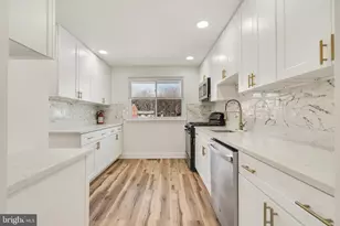 33 Sycamore Dr, Burlington, NJ 08016 - Photo 10