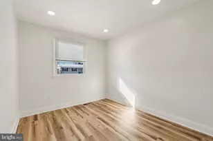 33 Sycamore Dr, Burlington, NJ 08016 - Photo 14