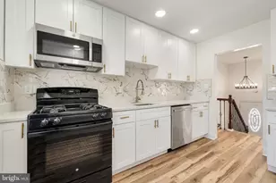 33 Sycamore Dr, Burlington, NJ 08016 - Photo 8