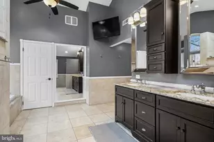 2407 Riverton Rd, Cinnaminson, NJ 08077 - Photo 38