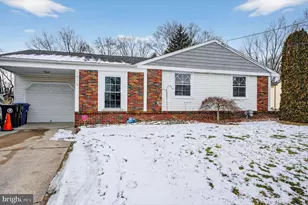 2415 Chestnut Hill Dr, Cinnaminson, NJ 08077 - Photo 1