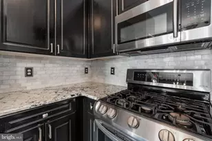 87 Windingbrook Rd, Bordentown, NJ 08505 - Photo 10