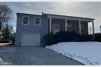 19 Neptune Lane, Willingboro, NJ 08046 - Photo 4