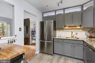 70 E Park St, Bordentown, NJ 08505 - Photo 10