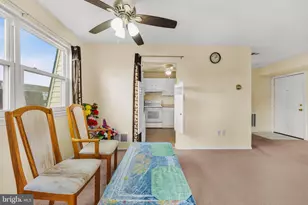 5 Florence Tollgate Pl, Florence, NJ 08518 - Photo 8