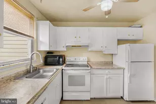 5 Florence Tollgate Pl, Florence, NJ 08518 - Photo 16