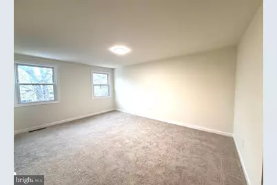 8 Royal Court, Willingboro, NJ 08046 - Photo 10