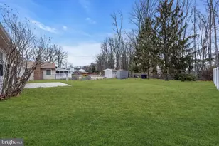142 Eastbrook Ln, Willingboro, NJ 08046 - Photo 40