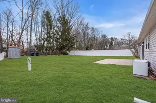 142 Eastbrook Ln, Willingboro, NJ 08046 - Photo 36