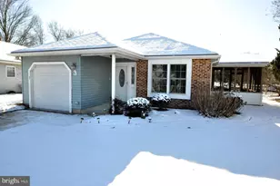 3 Avandale Ct, Mount Laurel, NJ 08054 - Photo 2