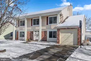 206 Meadow Dr, Mount Laurel, NJ 08054 - Photo 2