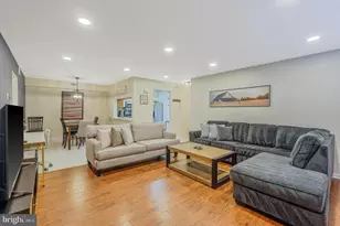 2407 Shurlock Ct, Mount Laurel, NJ 08054 - Photo 8