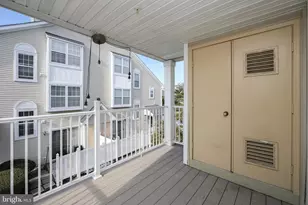 1904B Saxony Dr, Mount Laurel, NJ 08054 - Photo 34