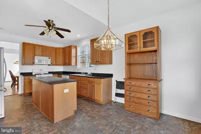 110 Ridgway Drive, Bordentown, NJ 08505 - Photo 10