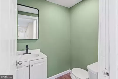 310 York Street, Burlington, NJ 08016 - Photo 4