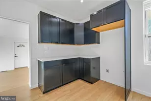525 York St, Burlington, NJ 08016 - Photo 12