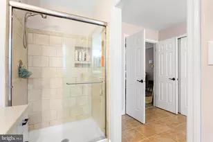8 Wethersfield Dr, Medford, NJ 08055 - Photo 34