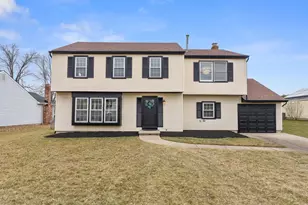 98 Red Stone Ridge, Delran, NJ 08075 - Photo 1