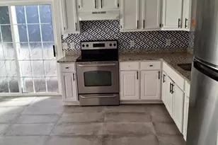 212 Carroll St, Riverside, NJ 08075 - Photo 2