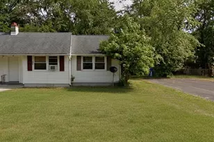 920 Pembrown Rd, Browns Mills, NJ 08015 - Photo 1