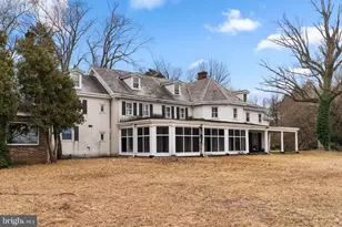 257 Warren St E, Edgewater Park, NJ 08010 - Photo 6