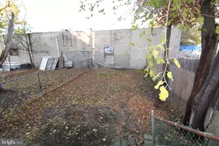 421 Bridgeboro St, Riverside, NJ 08075 - Photo 32