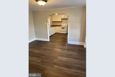 232 W Union Street, Burlington, NJ 08016 - Photo 6