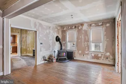 319 Taylor Street, Riverside, NJ 08075 - Photo 6