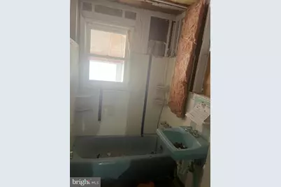 601 E Lakeshore Drive, Browns Mills, NJ 08015 - Photo 32