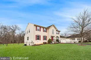 6 Monarch Dr, Burlington, NJ 08016 - Photo 2