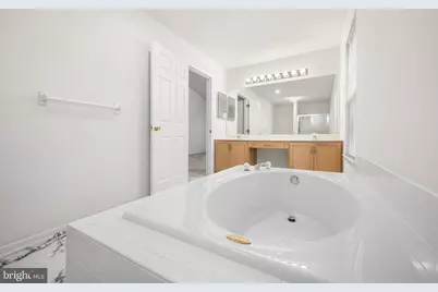 6 Monarch Drive, Burlington, NJ 08016 - Photo 28