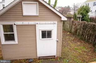 462 Locust Ave, Burlington, NJ 08016 - Photo 26