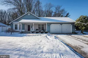 48 Longhurst Rd, Marlton, NJ 08053 - Photo 1