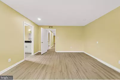 2702 Sussex Court, Mount Laurel, NJ 08054 - Photo 24