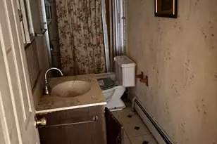 214 W Front St, Florence, NJ 08518 - Photo 6