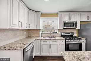 1 Boswell Rd, Marlton, NJ 08053 - Photo 10