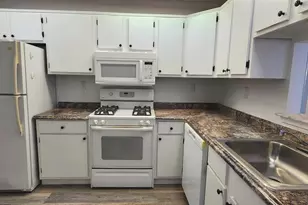 73 Center Ln, Mount Laurel, NJ 08054 - Photo 4