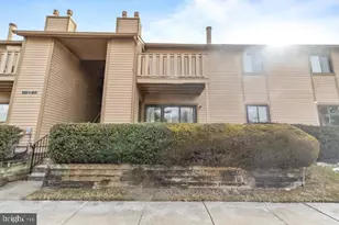 1602 Woodhollow Dr, Marlton, NJ 08053 - Photo 2